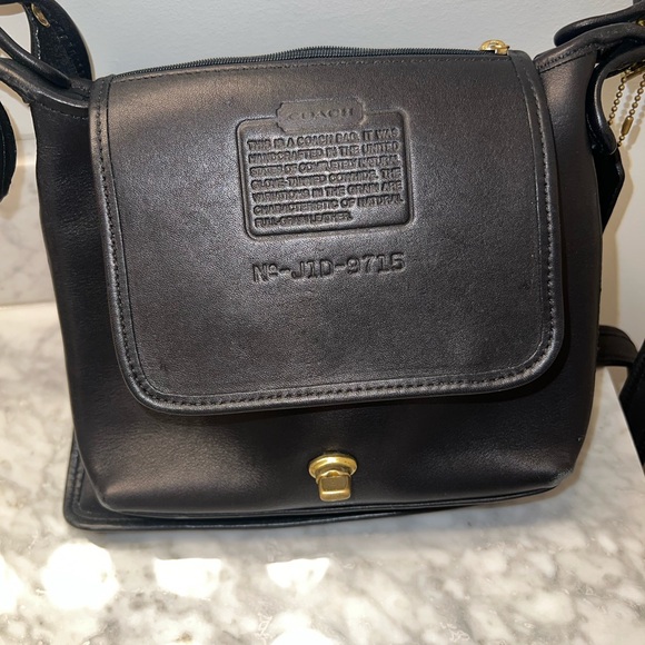 Coach Vintage Leather Black Crossbody Bag - Picture 8 of 9